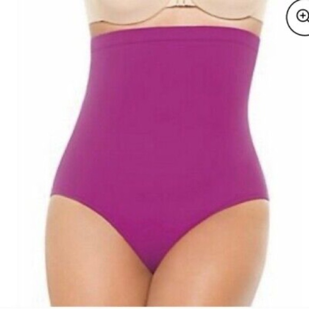 SPANX High-Waist Shaping Briefs in Magenta